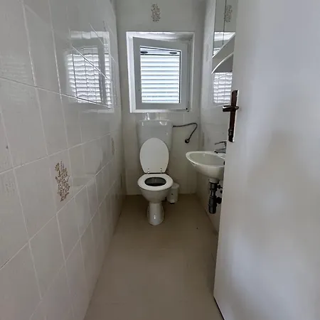 Makakada Apartman *