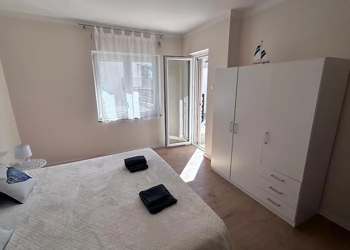 Makakada Lägenhet Trogir