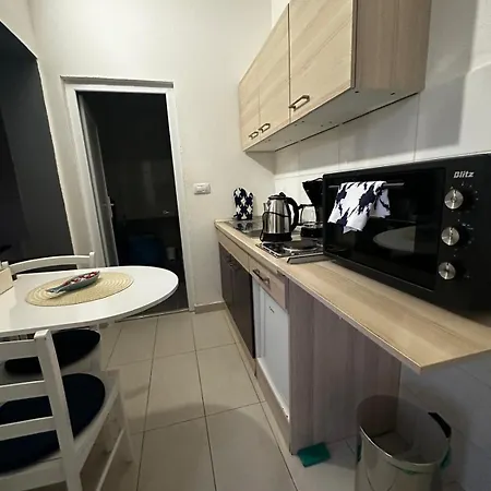Makakada Apartment *