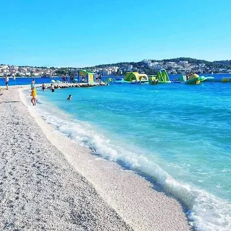 Makakada Trogir
